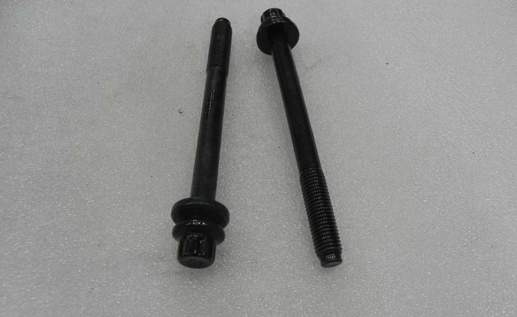 картинка БОЛТ ГОЛОВКИ БЛОКА BRILLIANCE М2 1.6 (4G18), PRINCIP,SIMBO  471Q-1000810