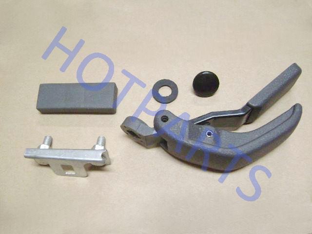 картинка РУЧКА ФОРТОЧКИ КРЫШКИ ГРУЗОВОГО ОТСЕКА GW DEER G5  8516400-D81-B1