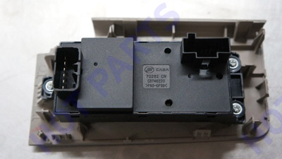 Inner handrail with switches, front right door